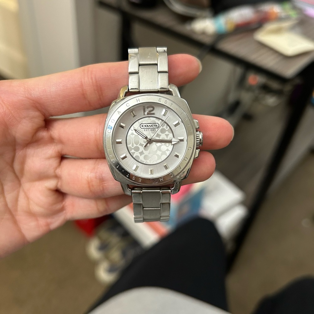 coach watch womens (size small)